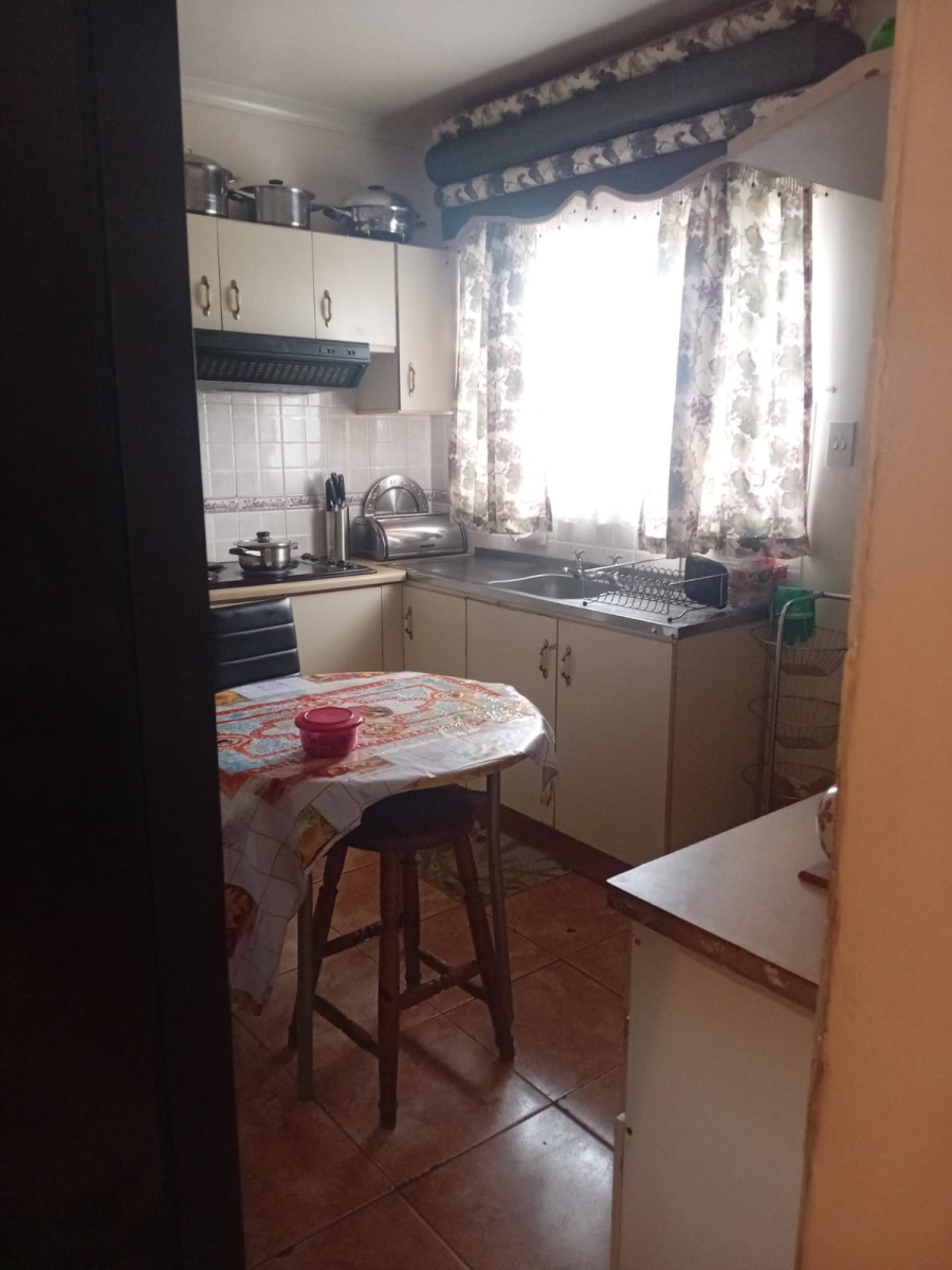 3 Bedroom Property for Sale in Kwa Nobuhle Eastern Cape